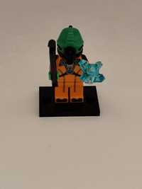 Minifigurka LEGO CMF 21 kosmita