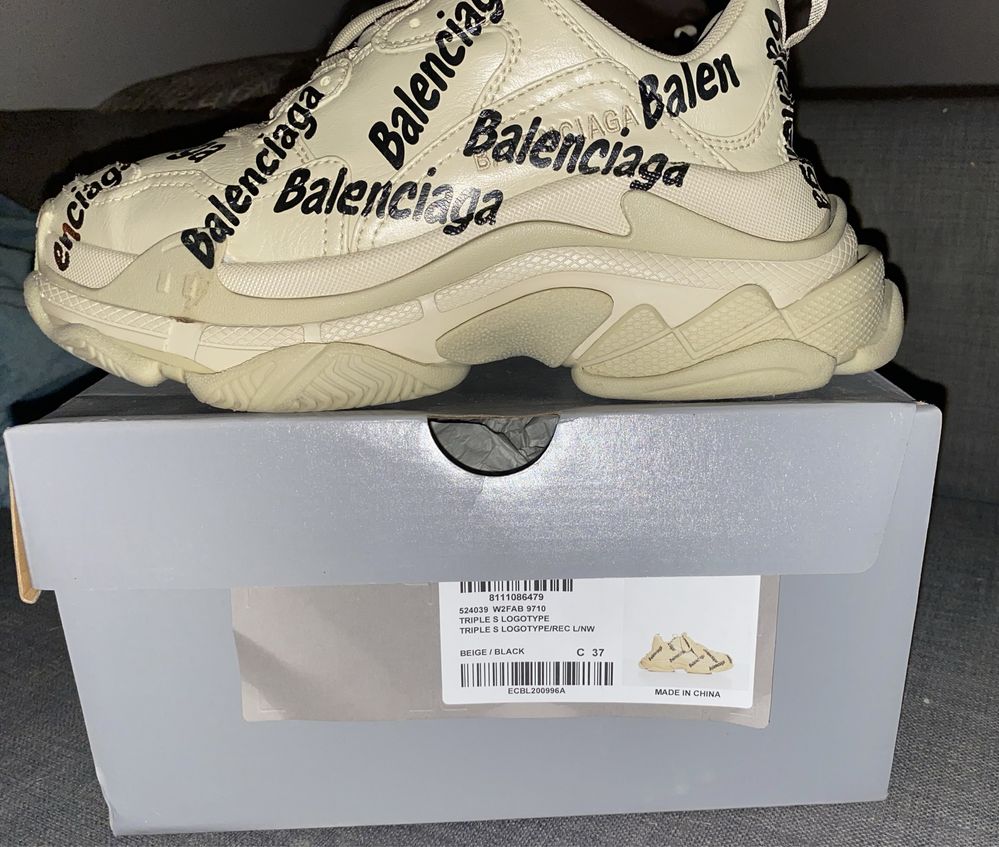 Balenciaga tamanho 37