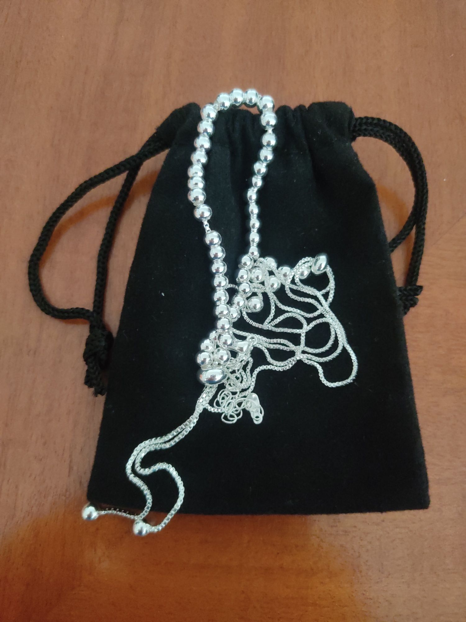 Colar + Pulseira Jovem Elegante
