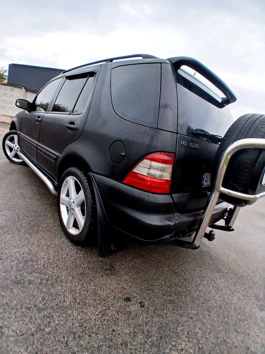 Mercedes-Benz M-Class w163