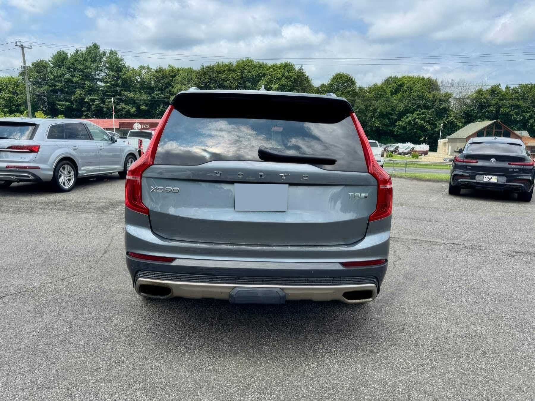 2017 Volvo XC90 Hybrid