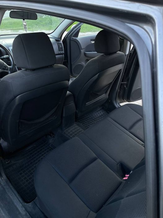 HYUNDAI I 30 1.6 дизель
