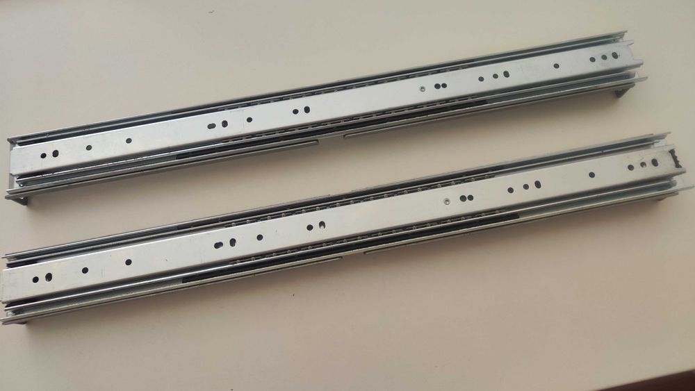 Guias laterais telescópicas para bastidor