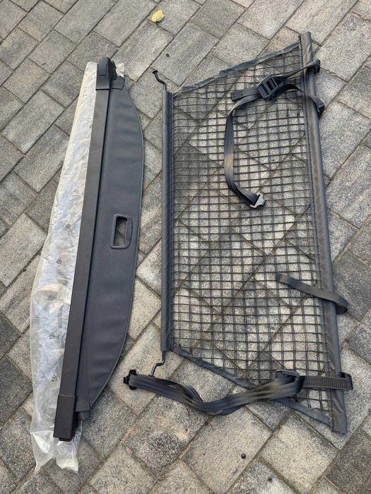 Roleta- siatka Opel Zafira C zestaw  stan idealny