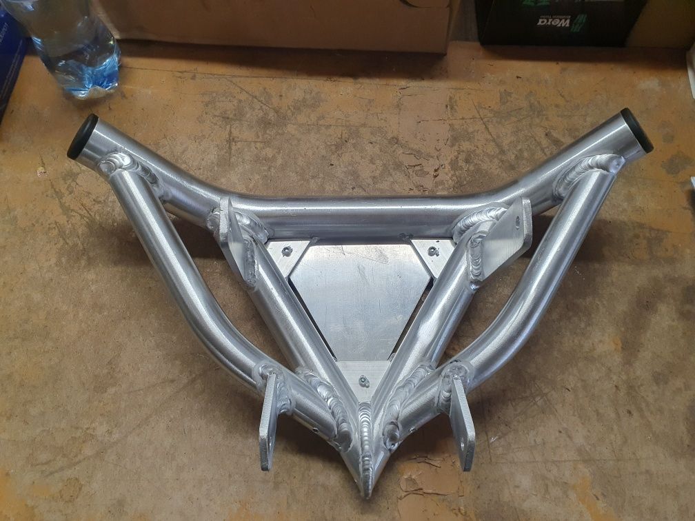 Zderzak przedni bumper grab bar lucky star access triton