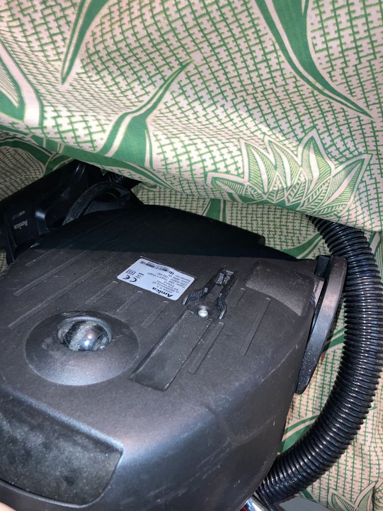 odkurzacz sprawny Amica Yugo 900W epa 12 ecobrush