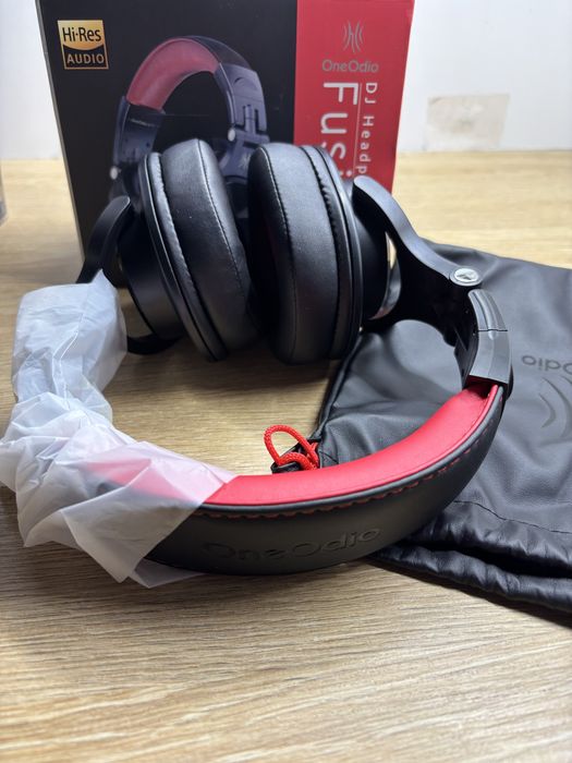 Słuchawki przewodowe Oneodio A71 Nauszne Czarno-czerwony