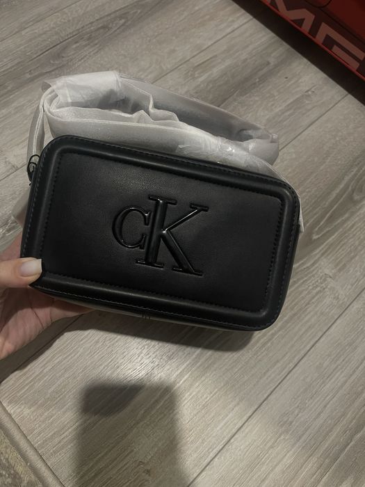 Сумка Calvin klein