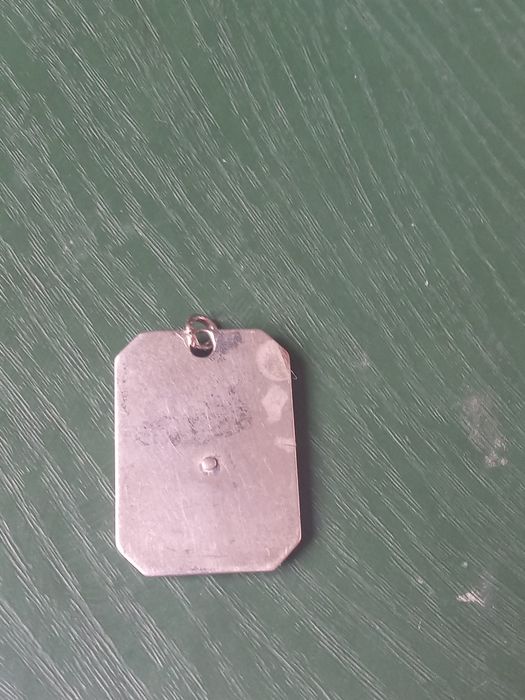 Medalik krzyżyk stebro