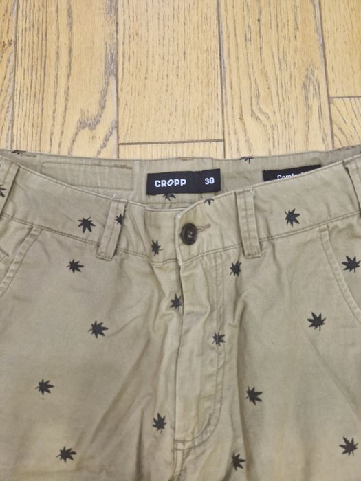 Шорти Cropp розмір 30 майже нові.
