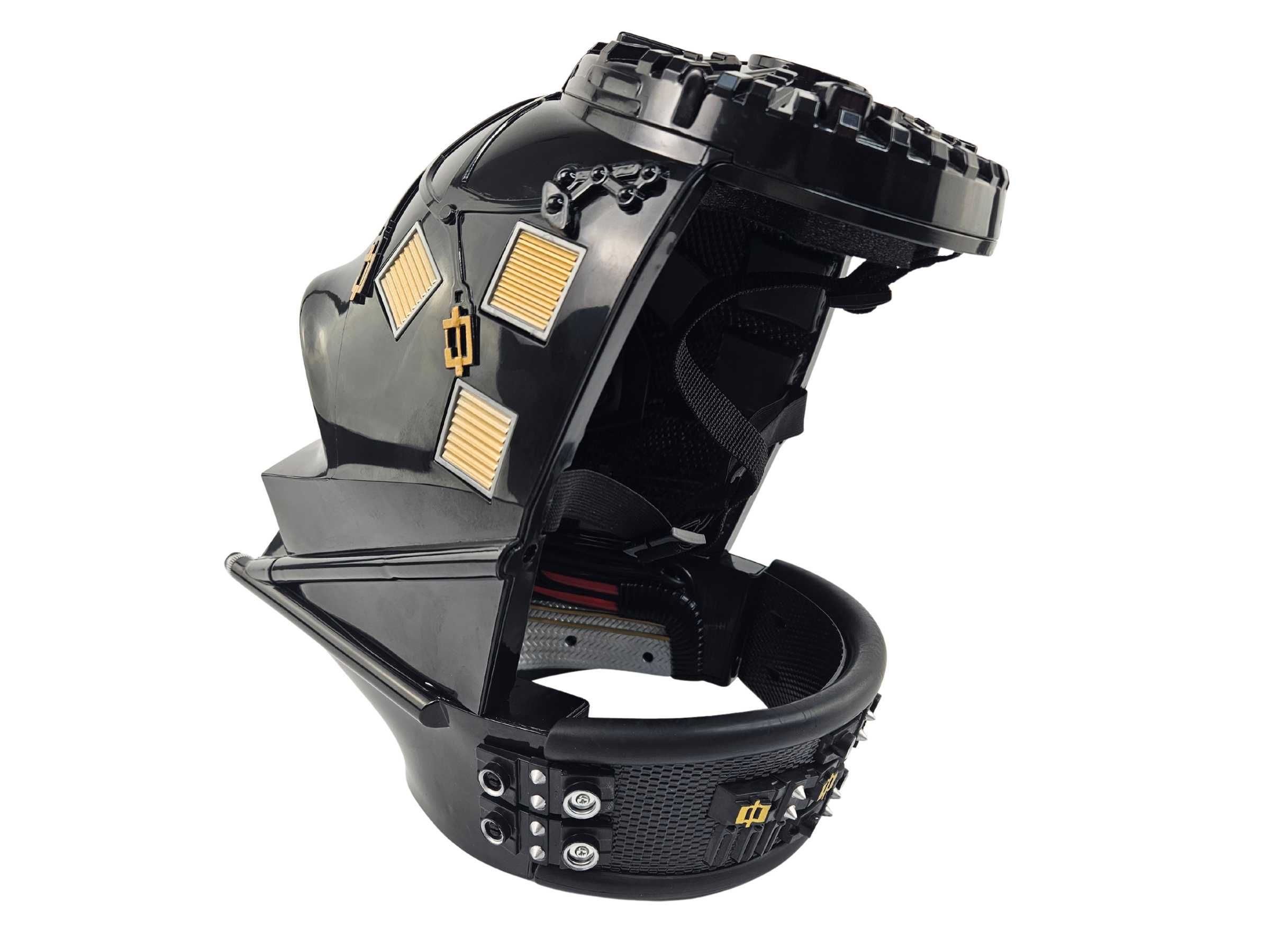 Шолом Hasbro: Star Wars: Darth Vader Premium Electronic