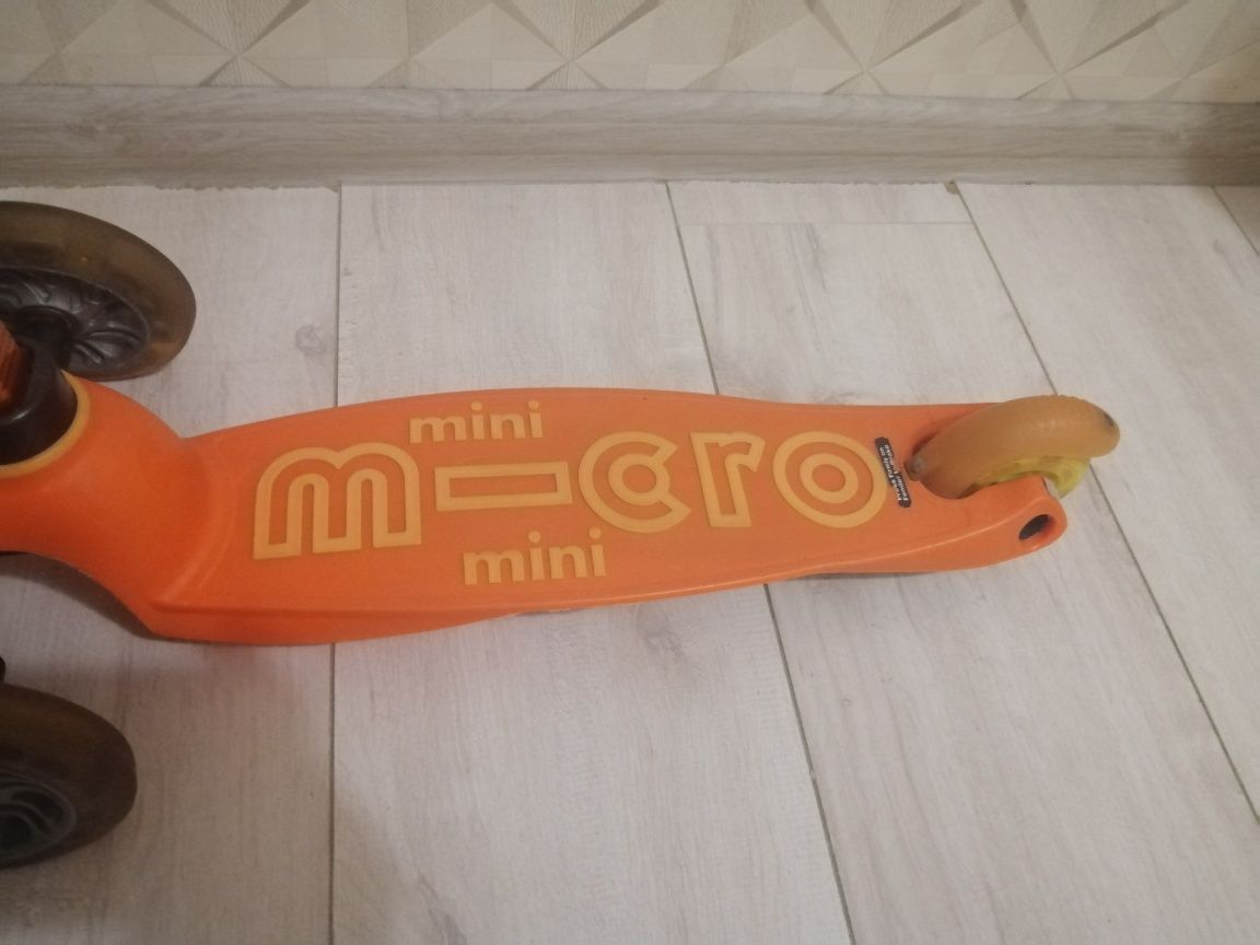 Самокат мікро mini Micro