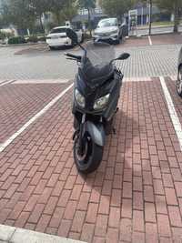 Yamaha X Max 250