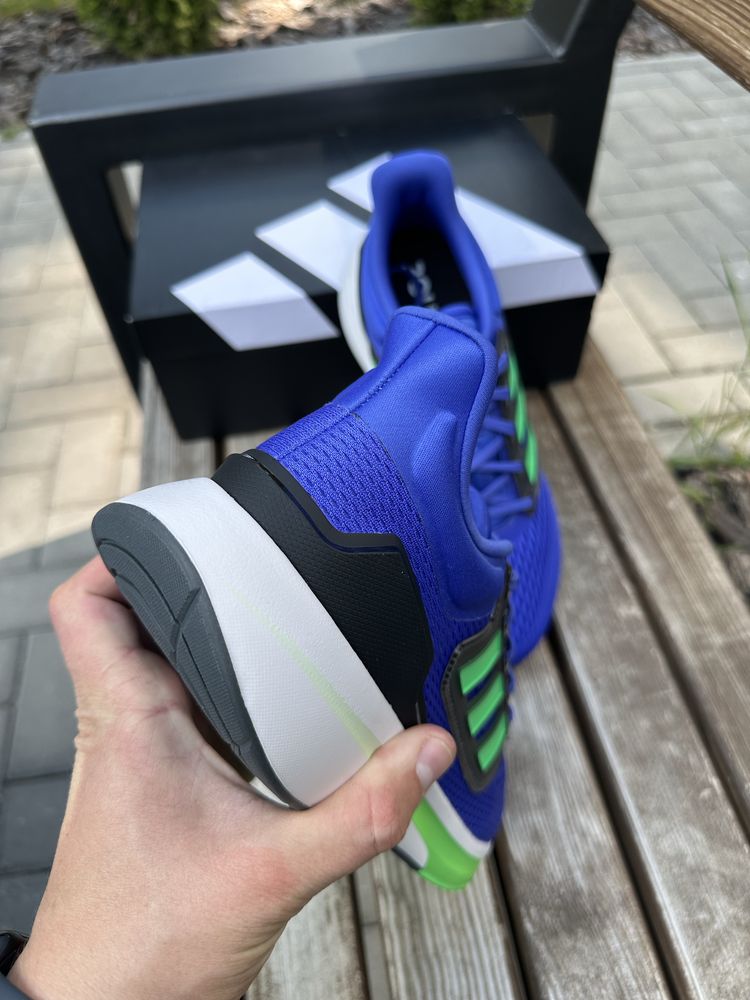 ОРИГІНАЛ Adidas EQ21 Run H00513 Оригинал кроссовки