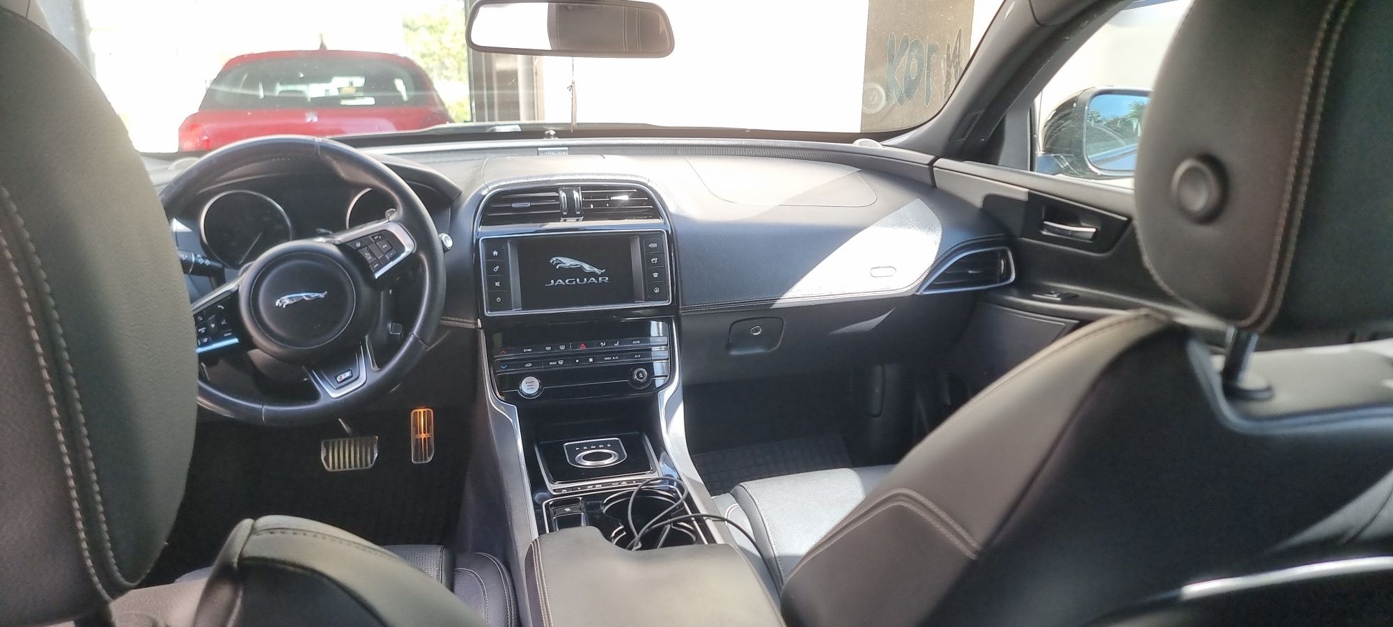 Jaguar xe r sport 3.0 V6 340CV