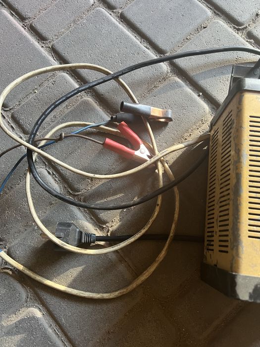 Зарядне Електроніка