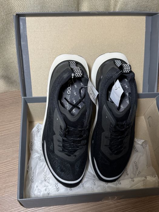 Кроссовки ECCO новые, оригинал