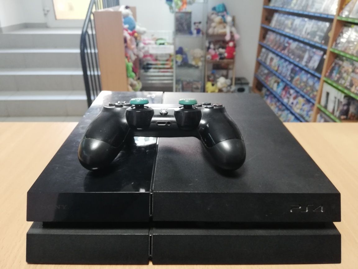 Konsola PS4 500GB Pad Dualshock Gwarancja 100% Sprawna