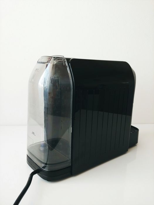 Ekspres Tchibo Cafissimo. Ekspres kawowy. Ekspres kapsułkowy.