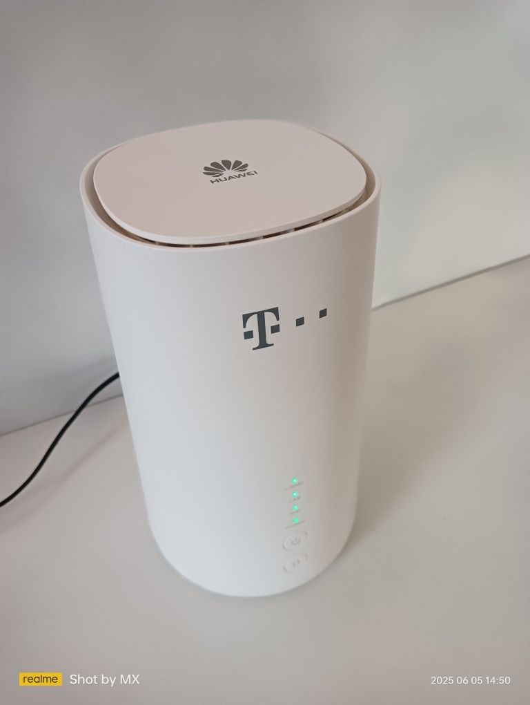 karta SIM LTE WiFi 2,4 i 5 GHz 300 mb/sRouter B528 Huawei modem