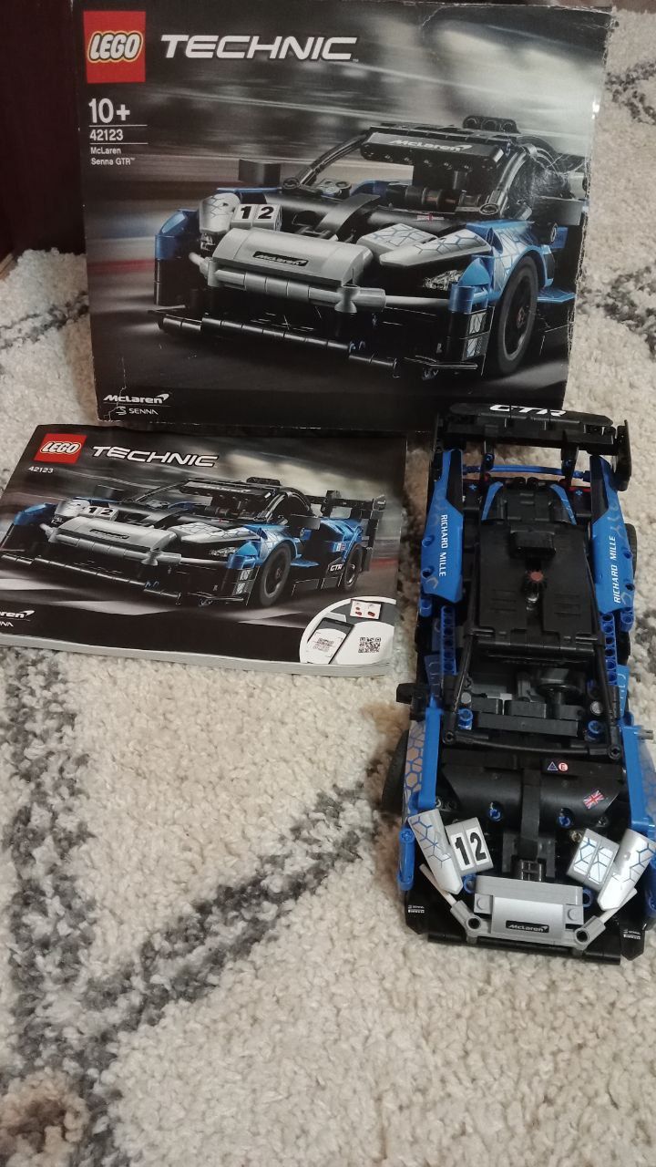 Конструктор Блоковий LEGO Technic McLaren Senna GTR 42123