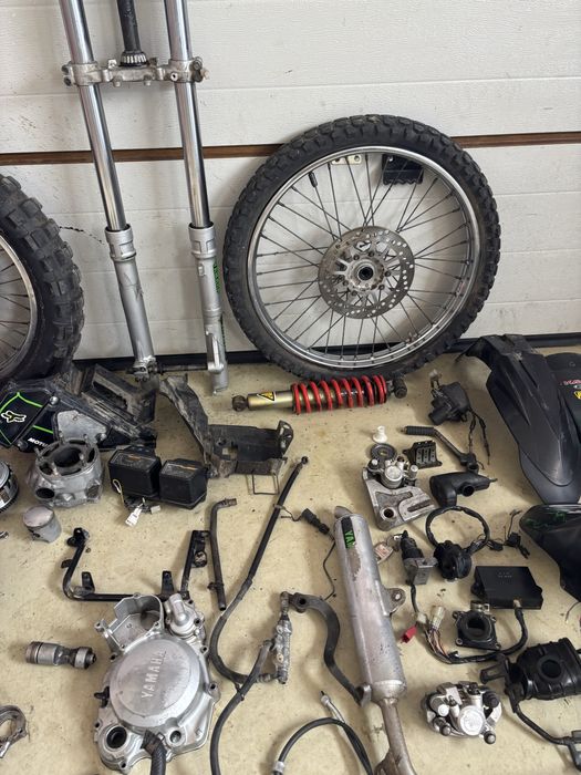 Części YAMAHA DT125 R Tdr Silnik Wał Plastiki Lampa Koło Moduł Lagi