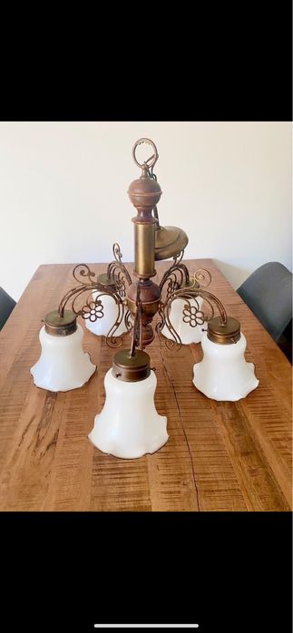 Stary antyczny żyrandol . Sprowadzony z Holandii . Starocie