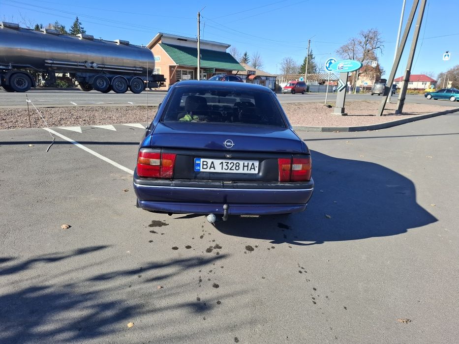 Opel Vectra A 1995 рік 1.6L