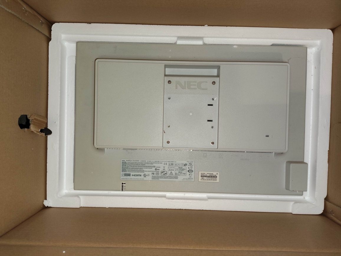 Monitor NEC EA243WM