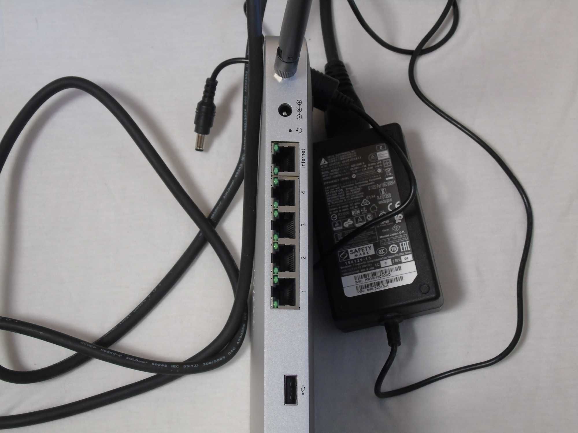 Міжмережевий WI-FI роутер в алюмінієвому корпусі  Cisco Meraki MX64