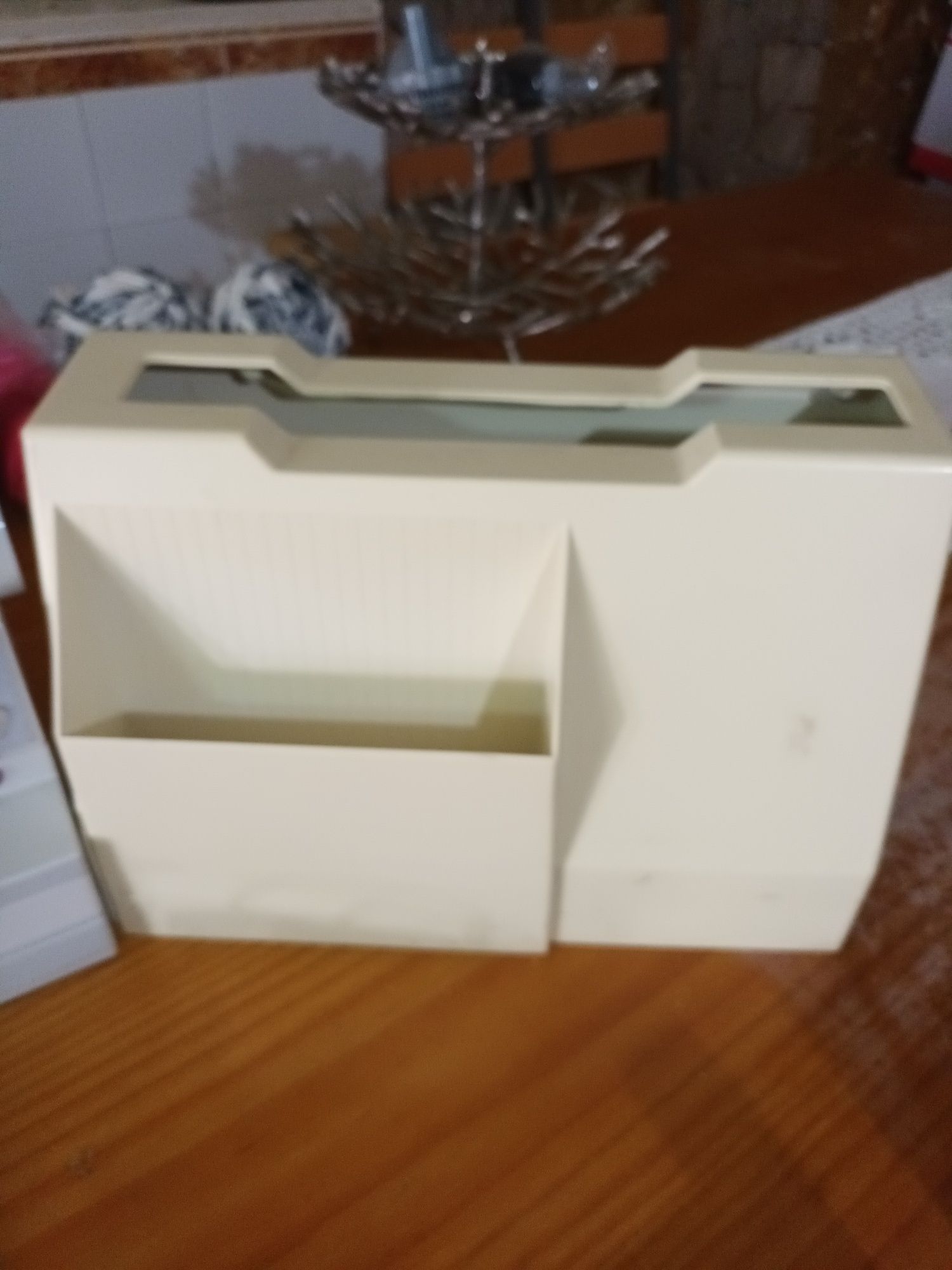 Maquina costura  branca