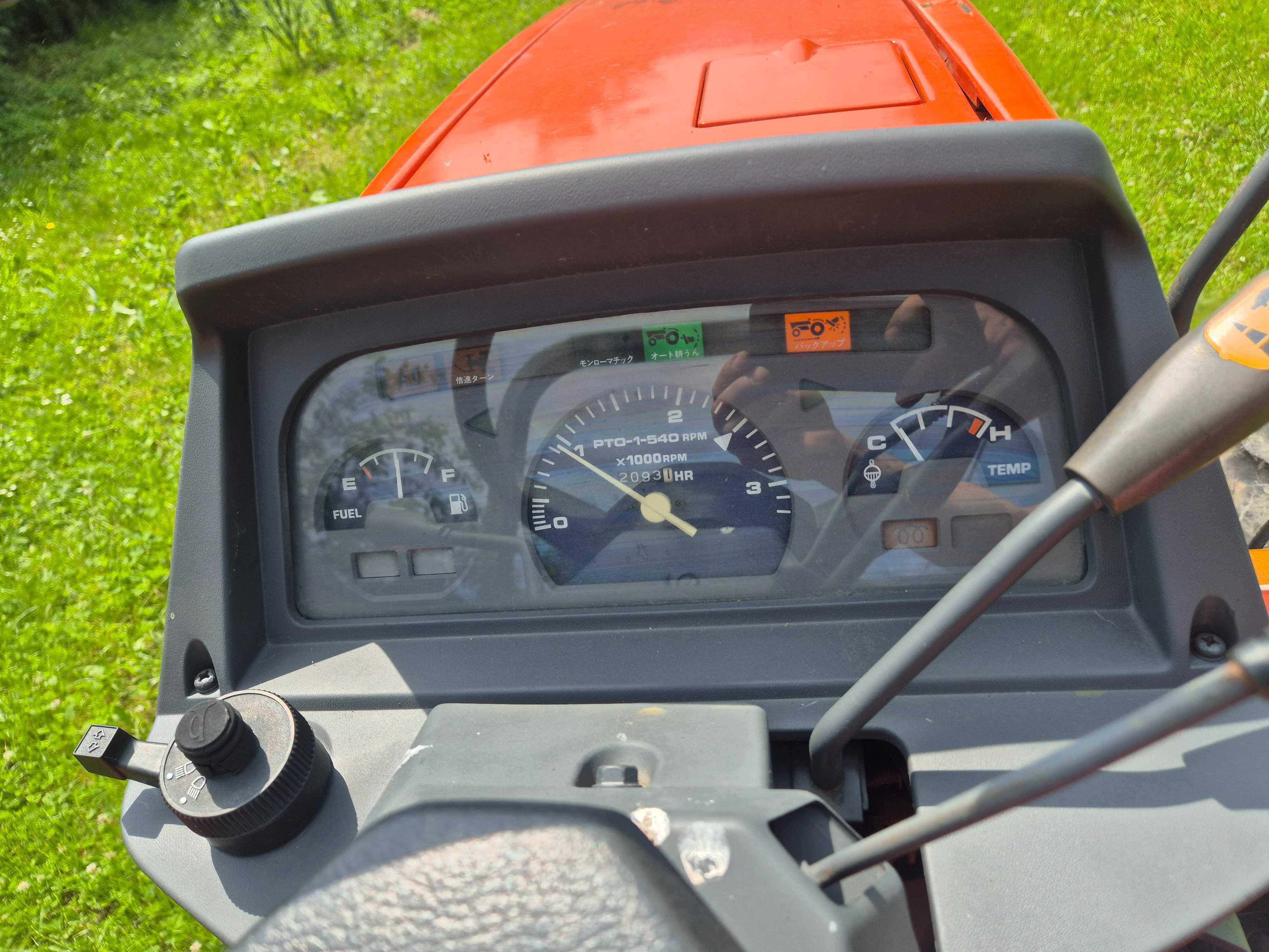Traktor ciagnik kubota gl 26 4x4 26km z glabodryzalka