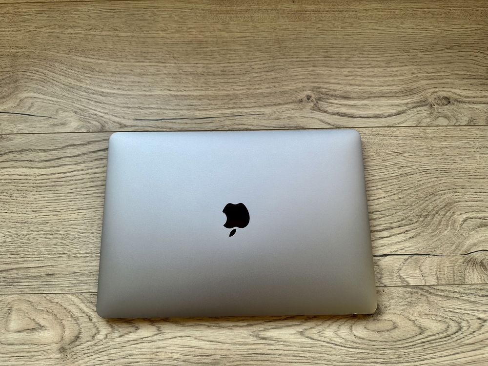 MacBook Pro 13 M1 8GB 256GB