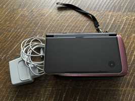 Nintendo DSi XL z etui, ładowarką i kartą R4i 3DS