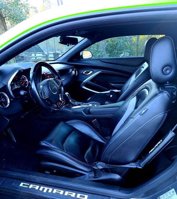 Chevrolet Camaro  300HP AndroidAuto Skóra Podświetlane podwozie