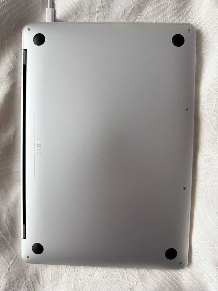 MacBook Pro Apple M1 13.3 8Gbmemory256GBSSD