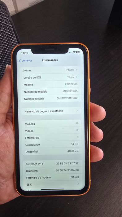 iPhone XR com chassi 17pro laranja
