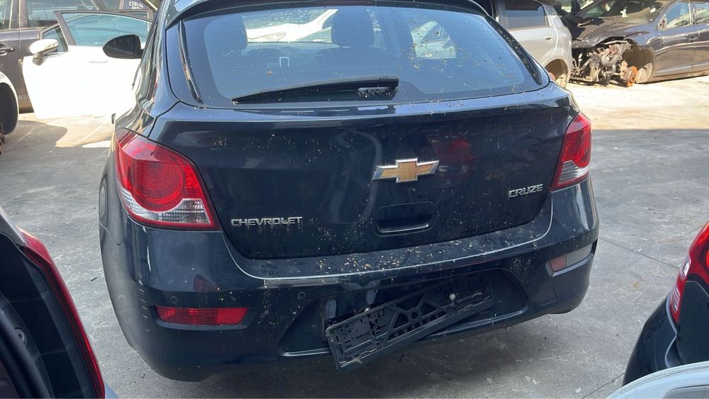 Круз Шрот Розбірка Cruze Запчасти Шевролет круз 2.0d 1.6 1.8 бен н