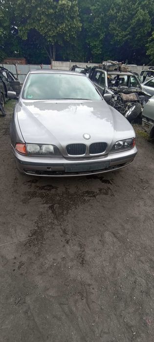 ćwiartka tył  błotnik Bmw e39 lak 339/7