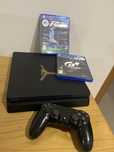 ps4 com comando fifa e gran turismo