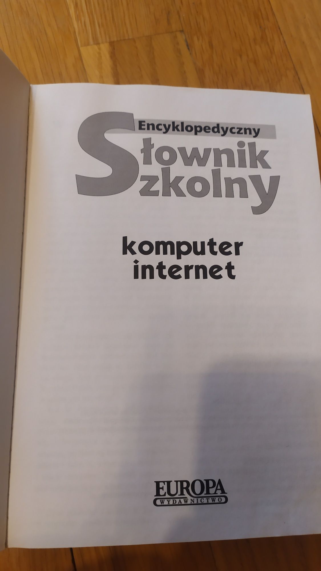 Słownik szkolny komputer internet encyklopedyczny