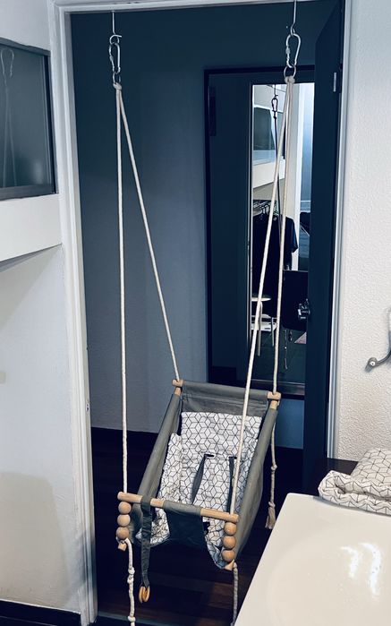 Huśtawka, kołyska dziecięca, drewniana, regulowana