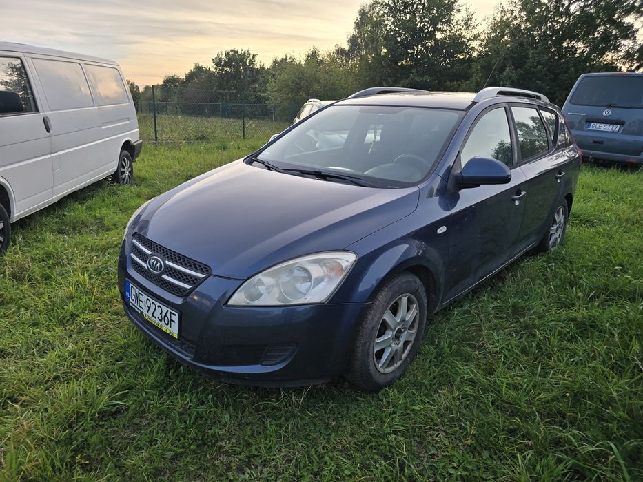 Kia Cee'd 1.6 diesel, 2009r, kombi.