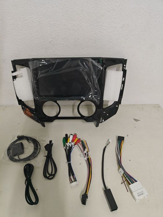 Radio 2 DIN Android 9" Mitsubishi Triton/L200 + carplay + GPS