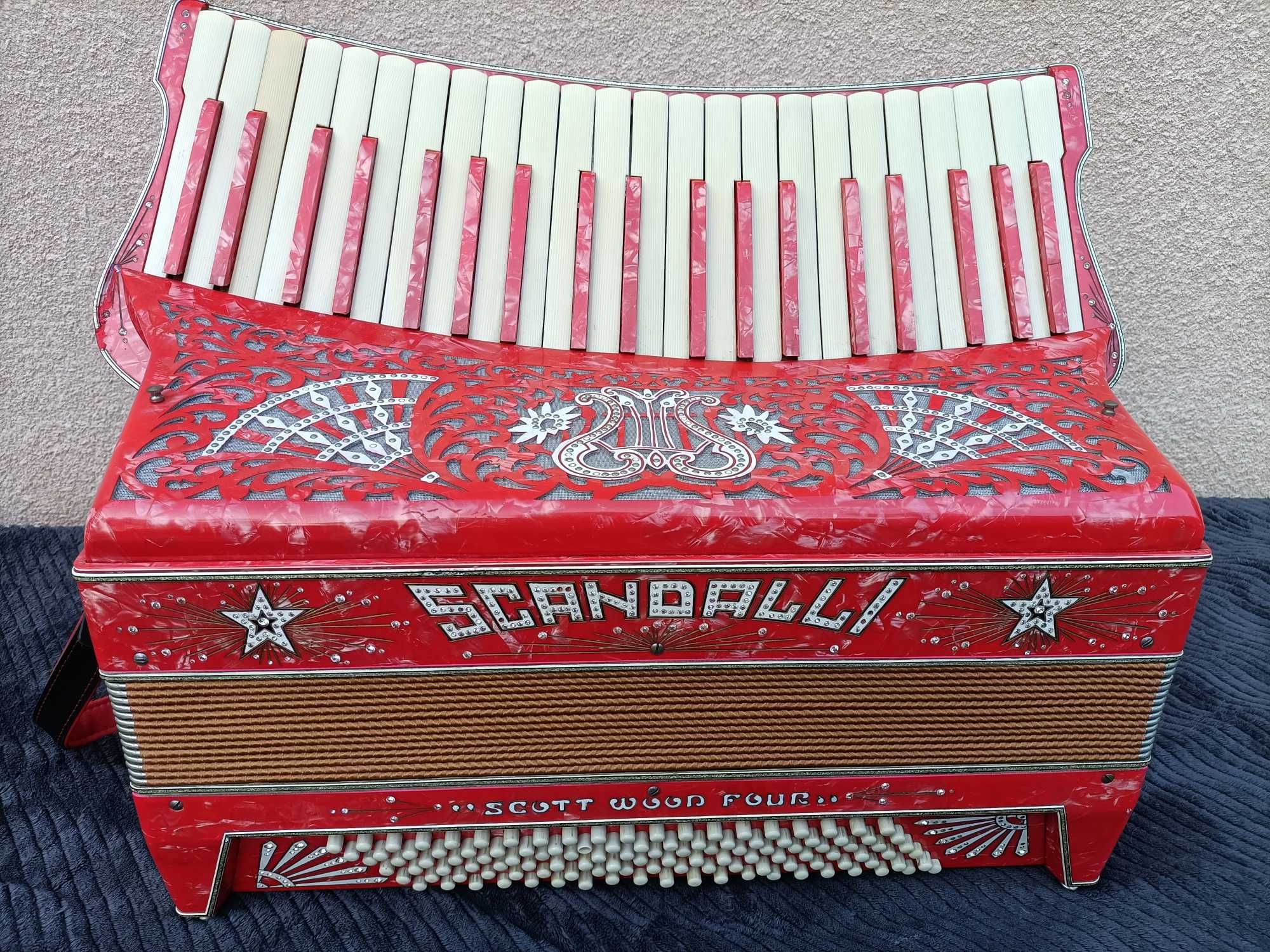 Akordeon Scandalli
