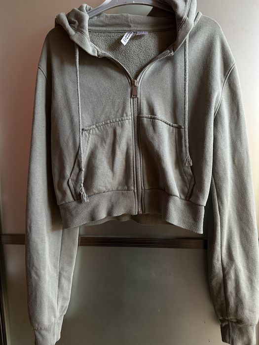 Укорочена зіп худі від Н&М