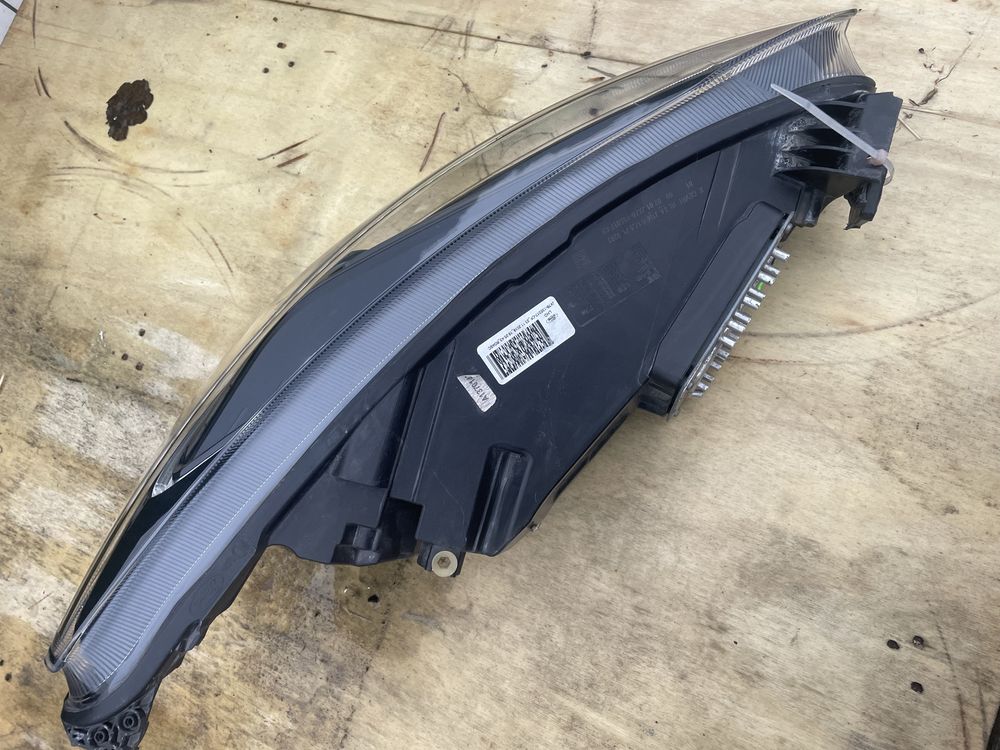 Lewa lampa przód ford focus mk4 full led
