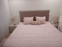 Cama king size em otimo estado