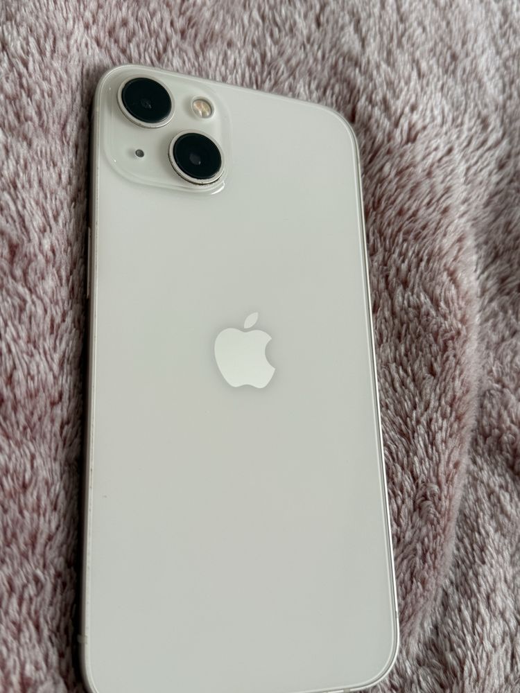iPhone 13 128 GB Starlight + 5 case’ów + 2 kable - bardzo dobry stan!