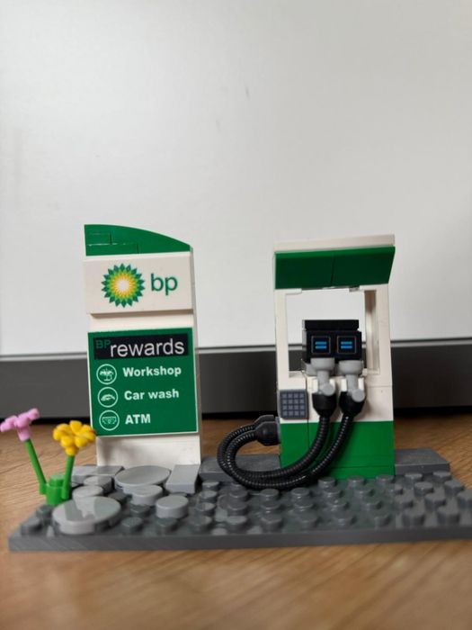 LEGO CITY zestaw centrum miasta śródmieście + dodatkowy zestaw